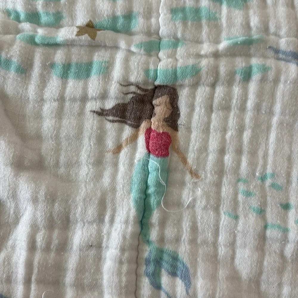 Loulou Lollipop Mermaid Muslin Quilt Blanket